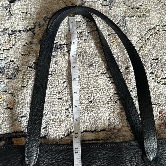 Luxury: Vintage Chanel Purse - Picture 15 of 16